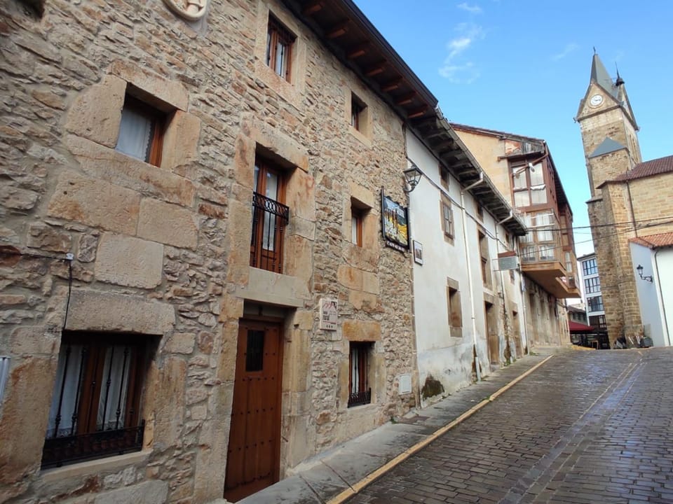 El Hogar del Ciclista House in Cantabria