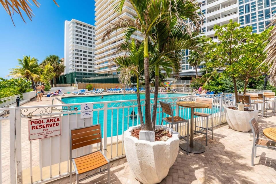 Garden, Sea view, Swimming pool