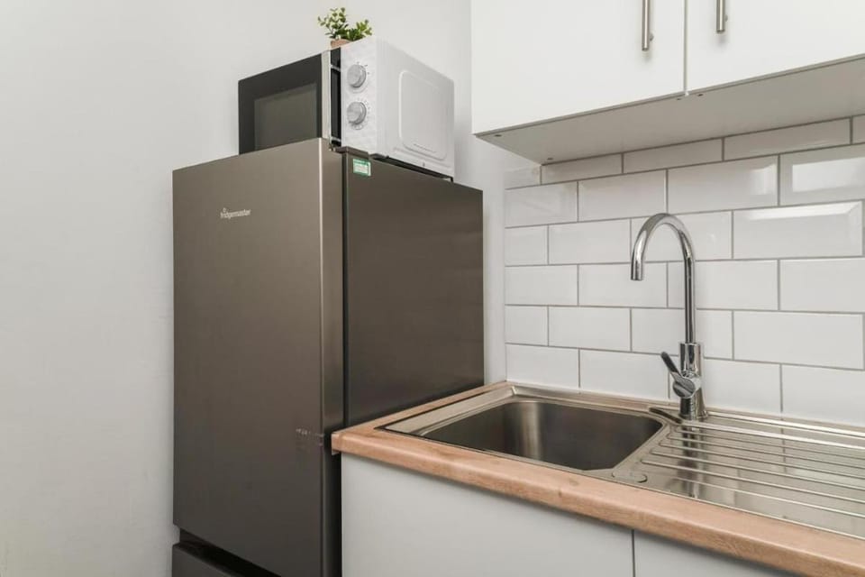 Unique City Townhouse - Modern & Central Location Apartment in Belfast