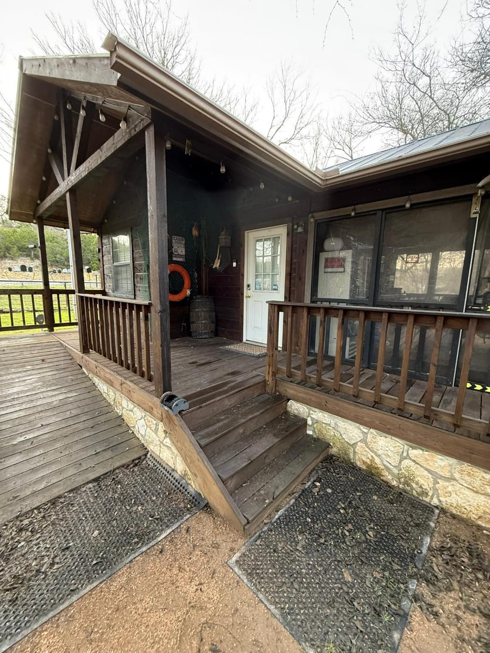 Bunk House The Roost Cabins Cabin in Lakehills