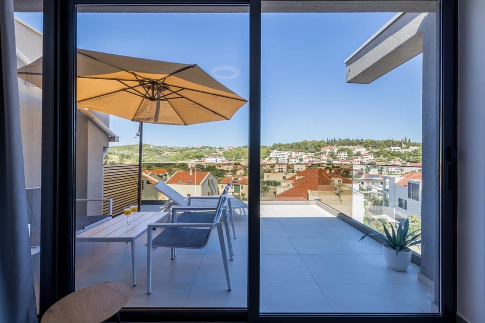 Balcony/Terrace, Seating area, sunbed