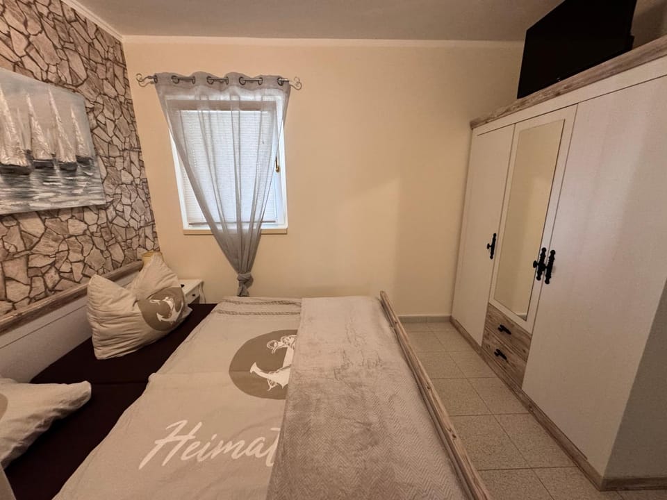 Ferienhaus in Kroatien für 9 Personen House in Zadar County