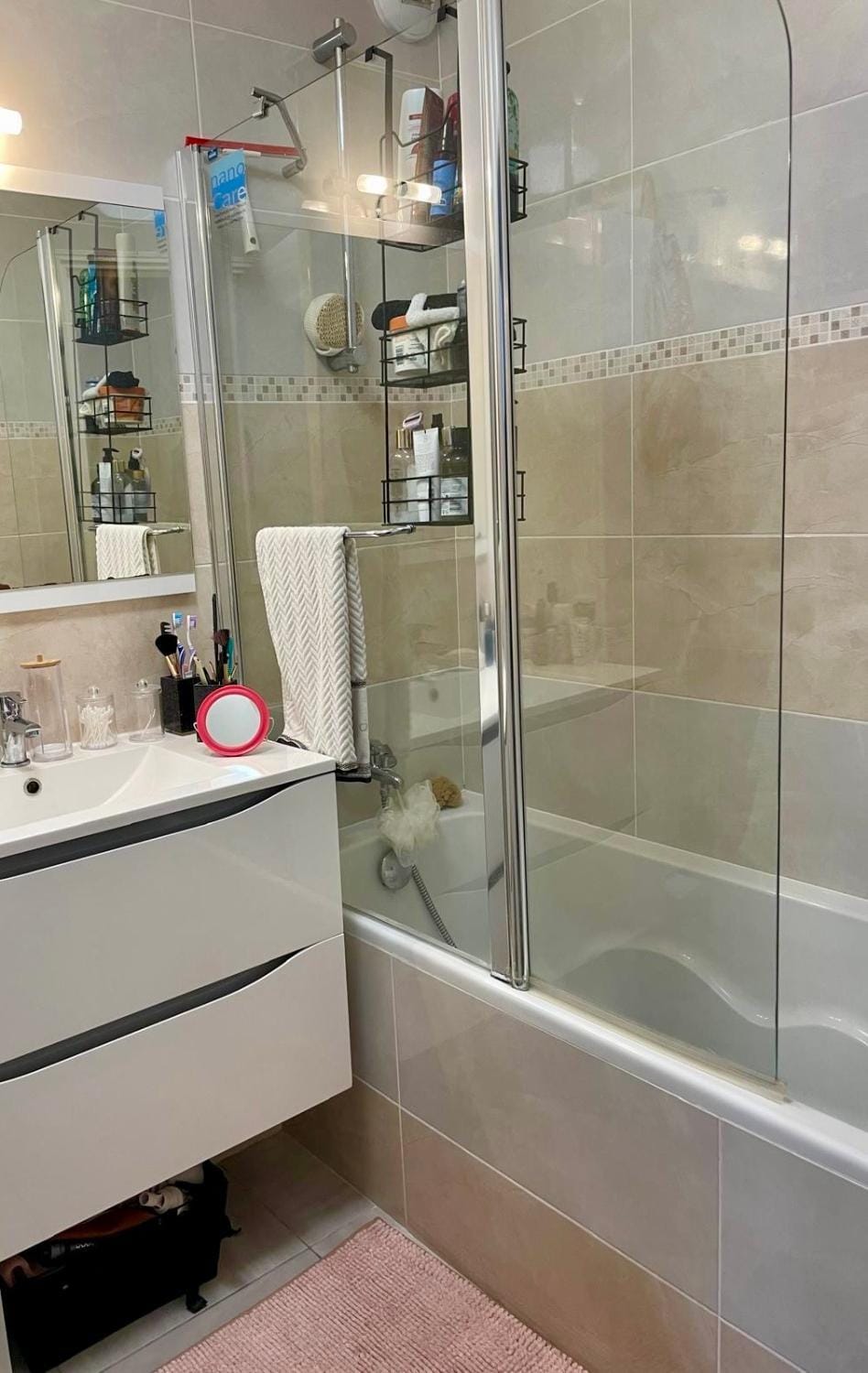 Bathroom, Bath