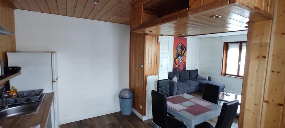 Chaleureux logement Apartment in Calais