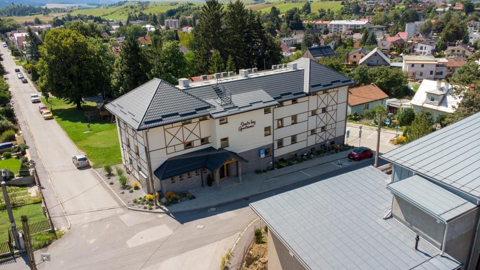 Property building, Neighbourhood, Bird's eye view