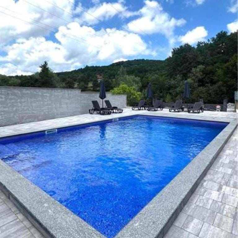 Pool view, Swimming pool, Swimming pool