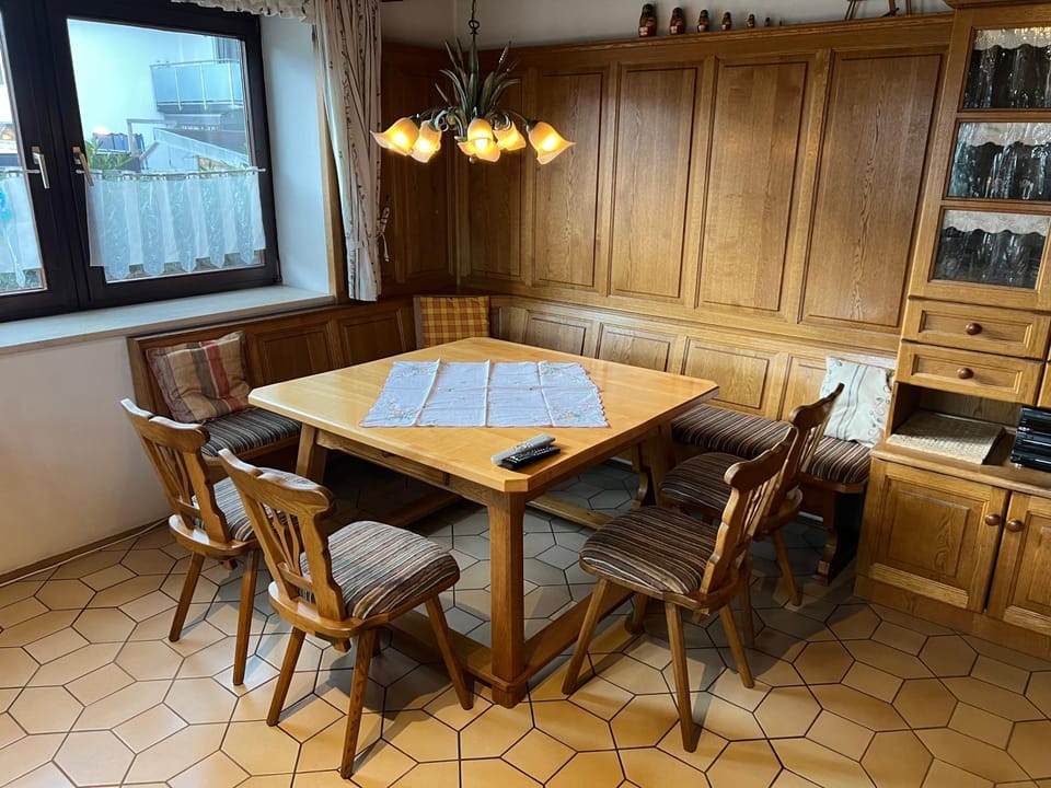 Ferienhaus Natternberg Spacious apartment large living room 4 bedrooms garden quiet near Deggendorf Apartment in Deggendorf