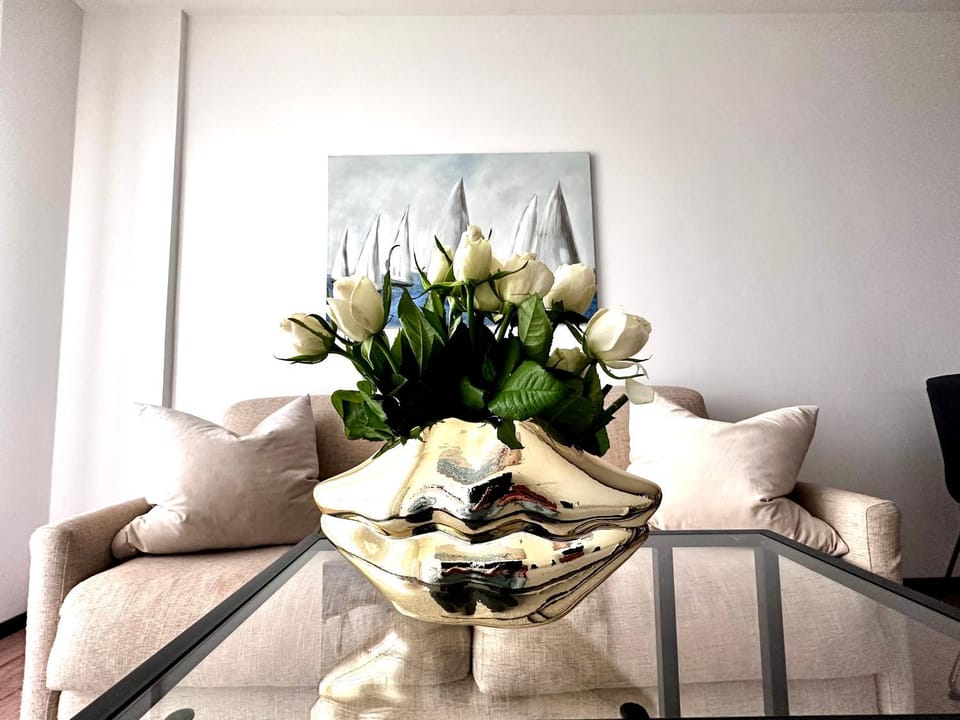Living room, Decorative detail