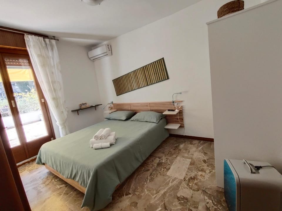 Casa Glicine Bed and Breakfast in Finale Ligure