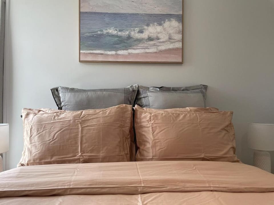 Luxury 2Bed2Bath Standalone Home With Parking House in Christchurch