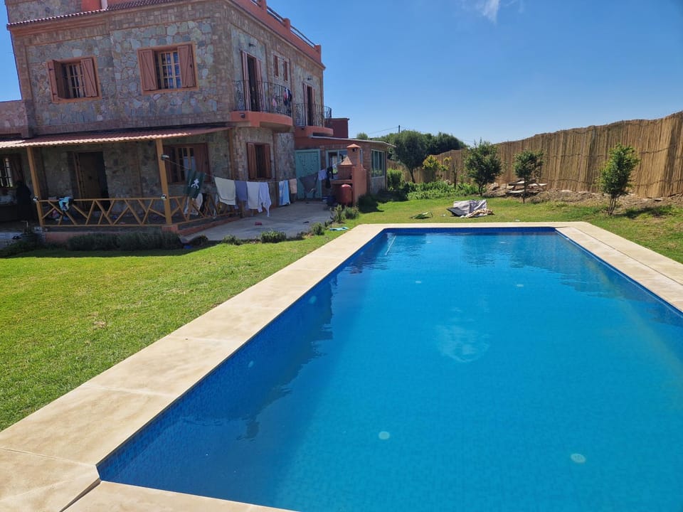 Swimming pool