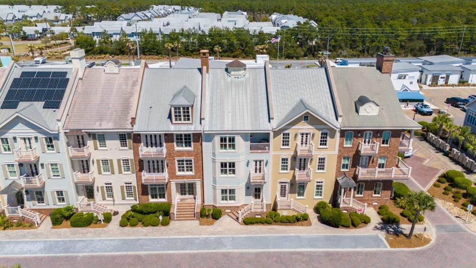 New Downtime Prominence 30A Lux Pet Friendly LSV Bikes House in South Walton County