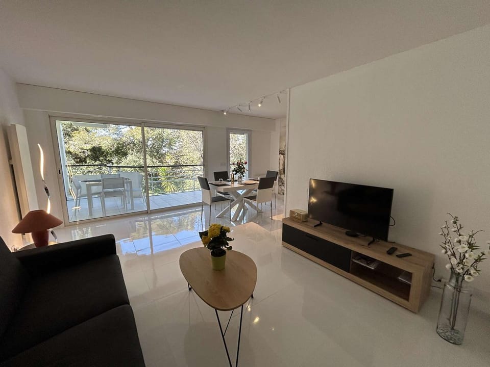 Appartement moderne à Saint-Raphaël, 2 chambres - FR-1-226A-204 Apartment in Saint-Raphael