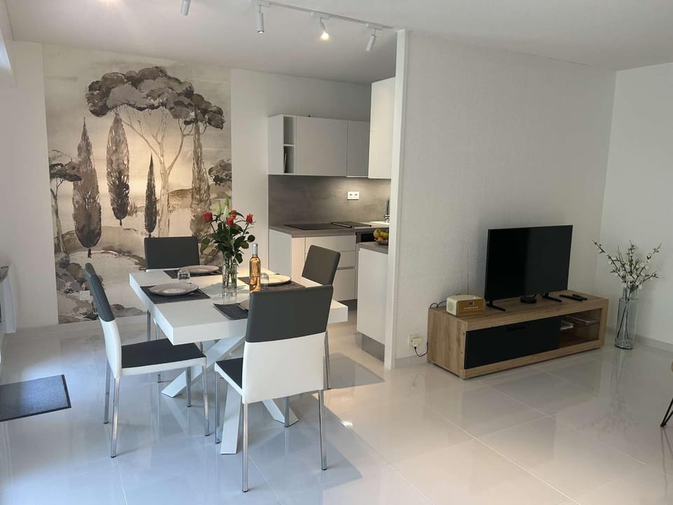 Appartement moderne à Saint-Raphaël, 2 chambres - FR-1-226A-204 Apartment in Saint-Raphael