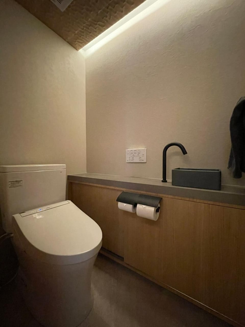 Ssj千早1丁目マルコシコーポ201 Apartment in Japan