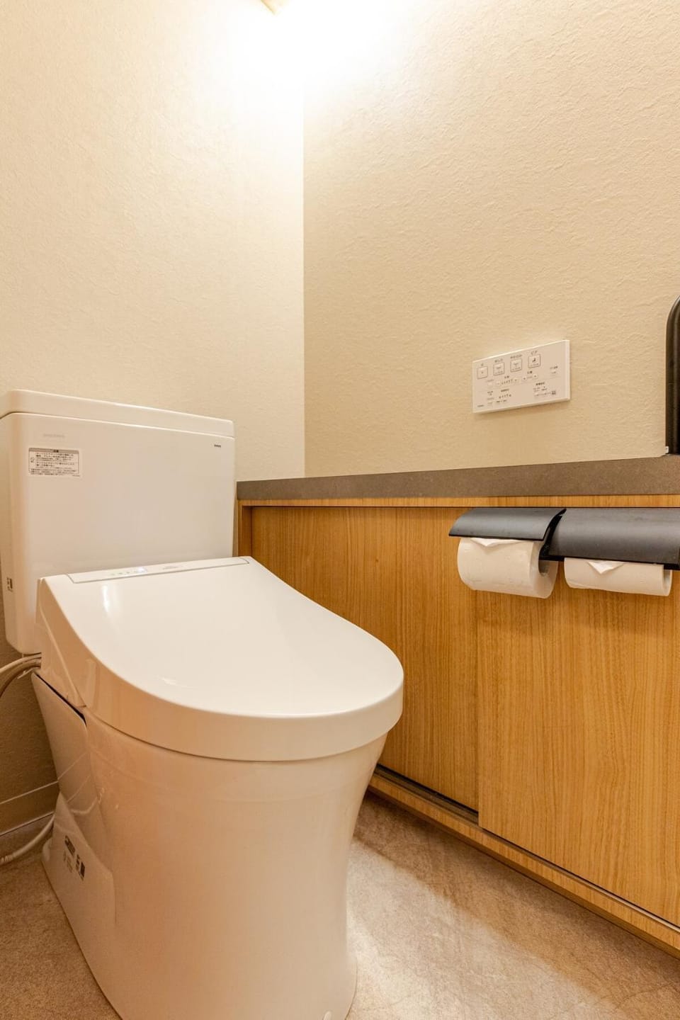 Ssj千早1丁目マルコシコーポ201 Apartment in Japan