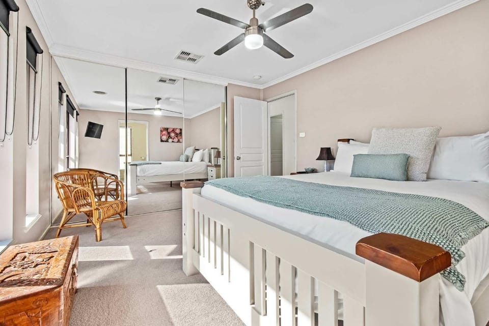 TV and multimedia, Bedroom