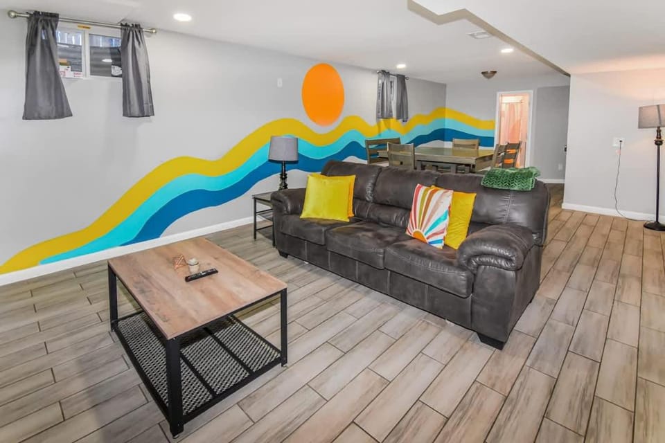 Sunny Family Home in Denver with huge yard and hot tub House in Aurora