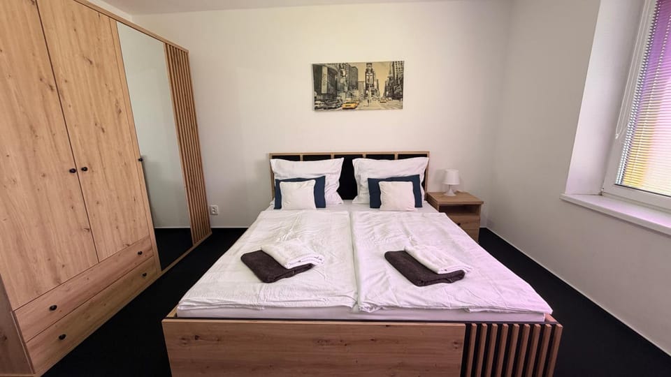 Bed, Bedroom, cot, heating, towels, wardrobe