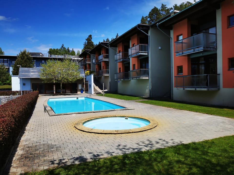 Pool view, Swimming pool