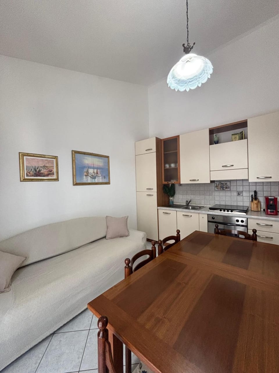 Kitchen or kitchenette, oven, stove