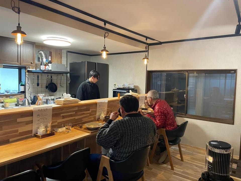 Lounge or bar, Dining area
