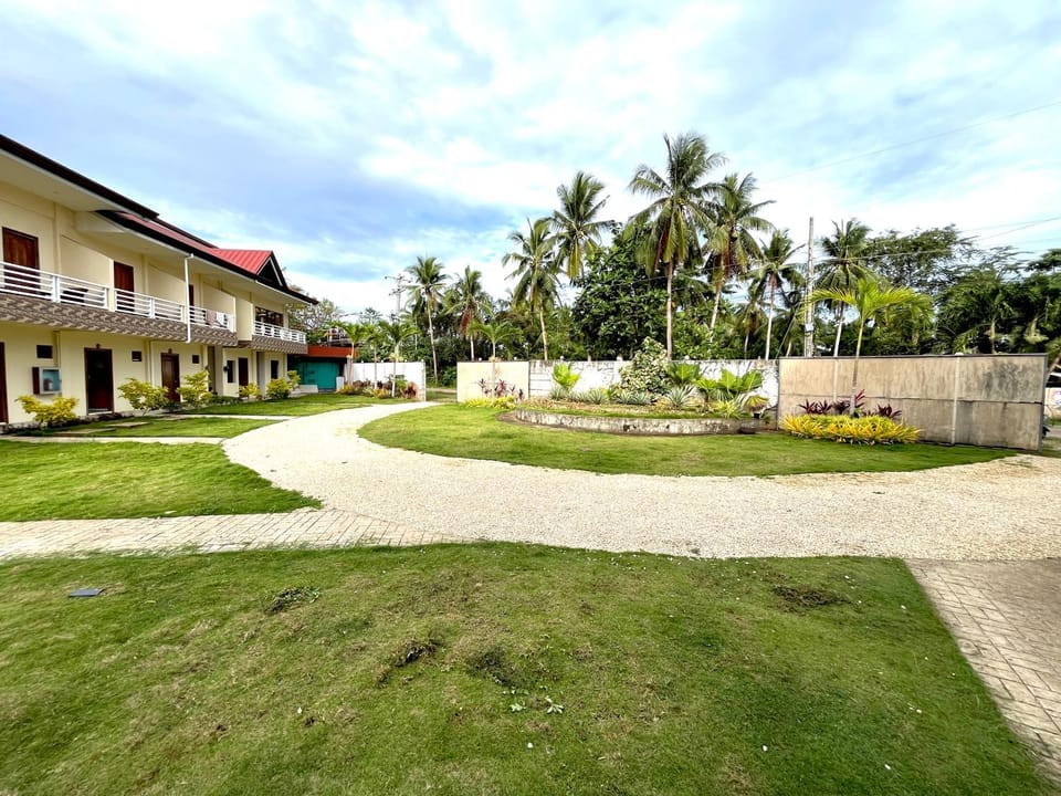 On Board Lifestyle Panglao Resort Room A10 Hotel in Panglao