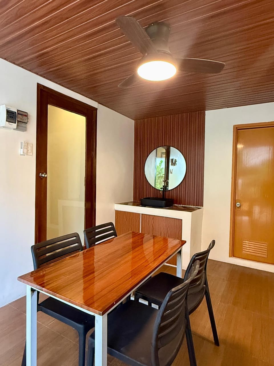 Violegre Homestay Siargao - Barkada Room Vacation rental in General Luna