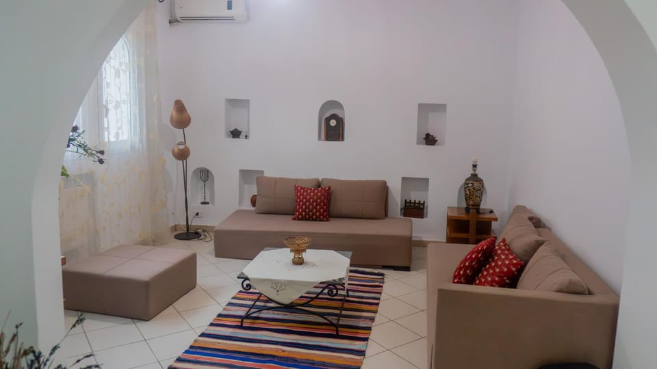 VILLA de CHARME A HAMMAMET TUNISIE House in Hammamet