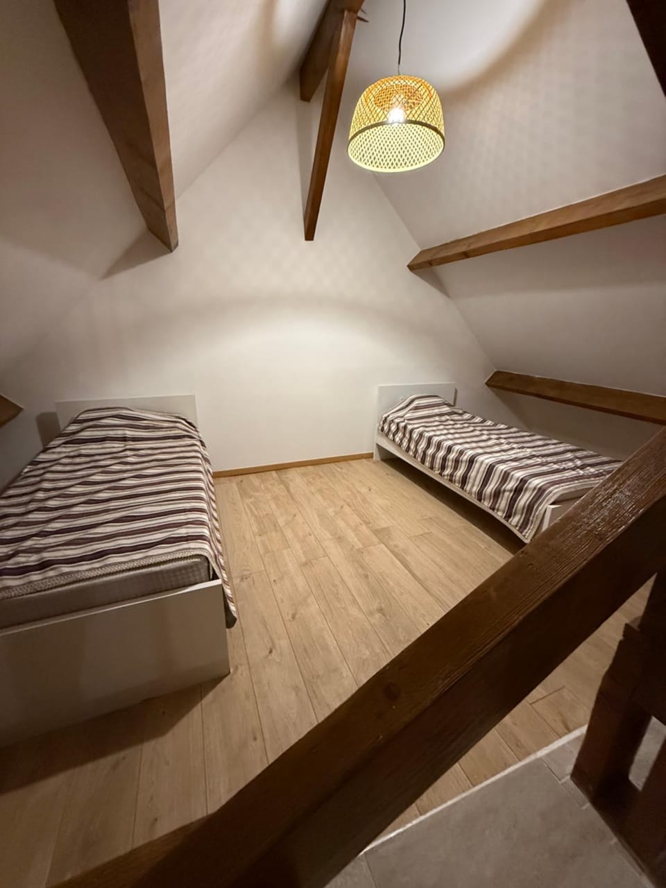 Chambre dans une Ecurie Bed and Breakfast in Île-de-France