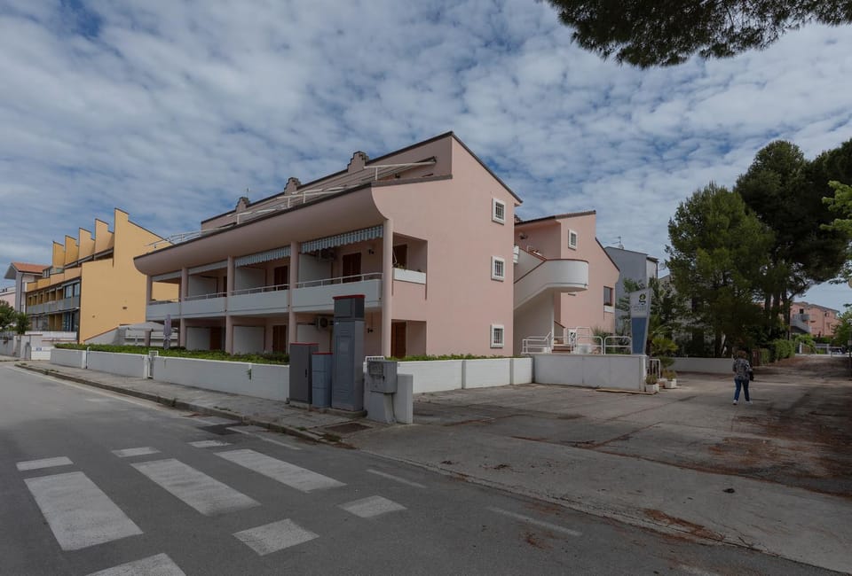 Marinà Apartments Apartment in Marcelli