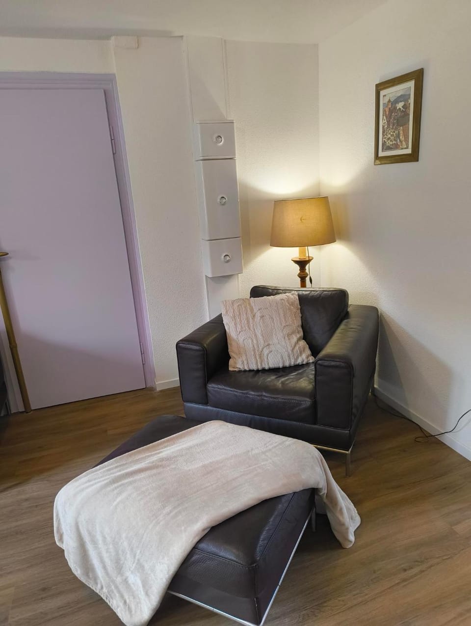 APPARTEMENT DAISY - Au Calme des Vignes - Parking privatif & Animaux Bienvenus Apartment in Grand Est