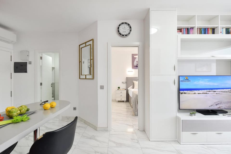 TV and multimedia, Kitchen or kitchenette, Dining area