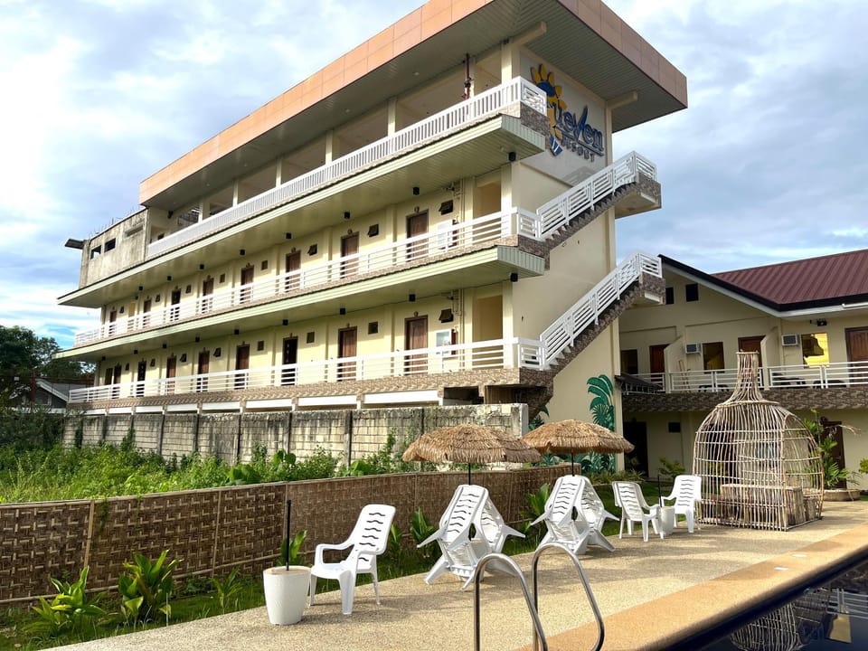On Board Lifestyle Panglao Resort Room A8 Hotel in Panglao
