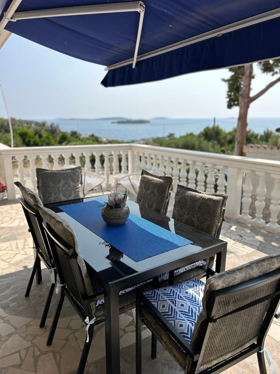Balcony/Terrace, Sea view, furniture