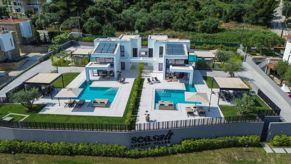 Property building, Bird's eye view