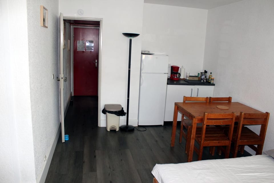 Studio 54233, Port Camargue, Piscine, WiFi, Parking, 2 personnes Apartment in Le Grau-du-Roi