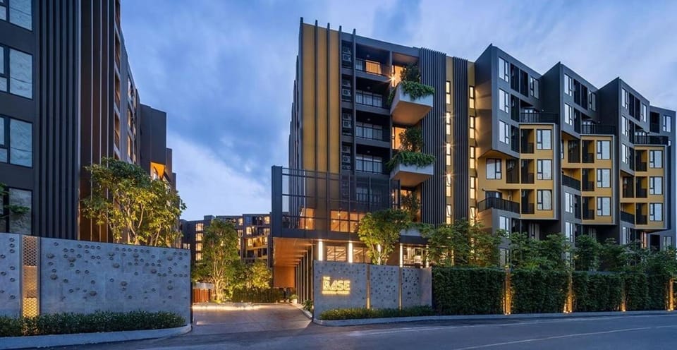 The base central phuket 1BR-3 Min walk to Central mall Apartment in Kathu
