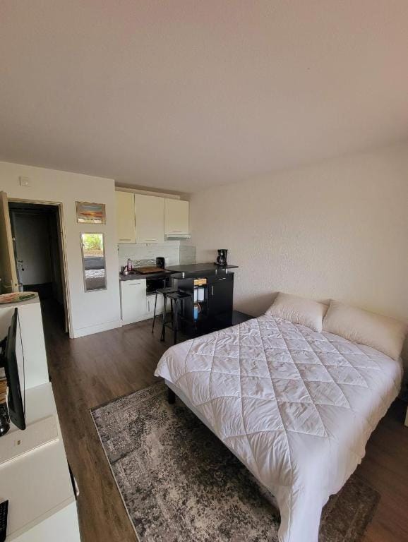 Studio 13237 Port Camargue, Piscine, Climatisation, 2 personnes Apartment in Le Grau-du-Roi