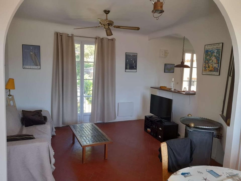 Jolie appartement lumineux de 8 couchages Apartment in Hyères