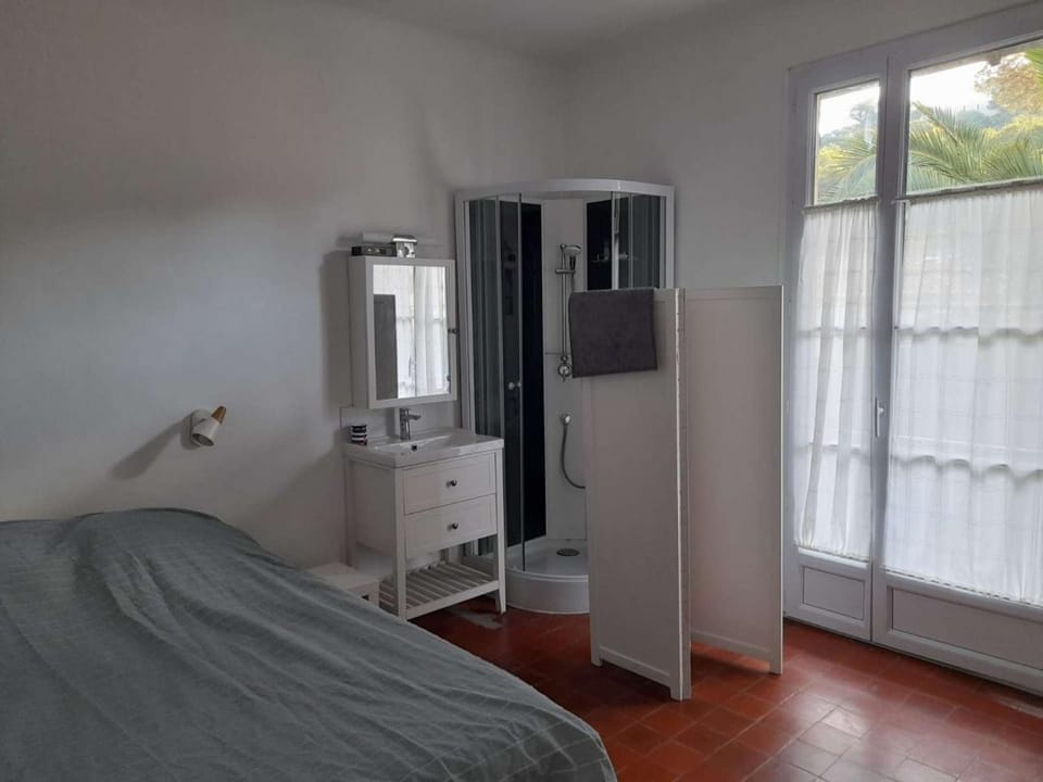 Jolie appartement lumineux de 8 couchages Apartment in Hyères