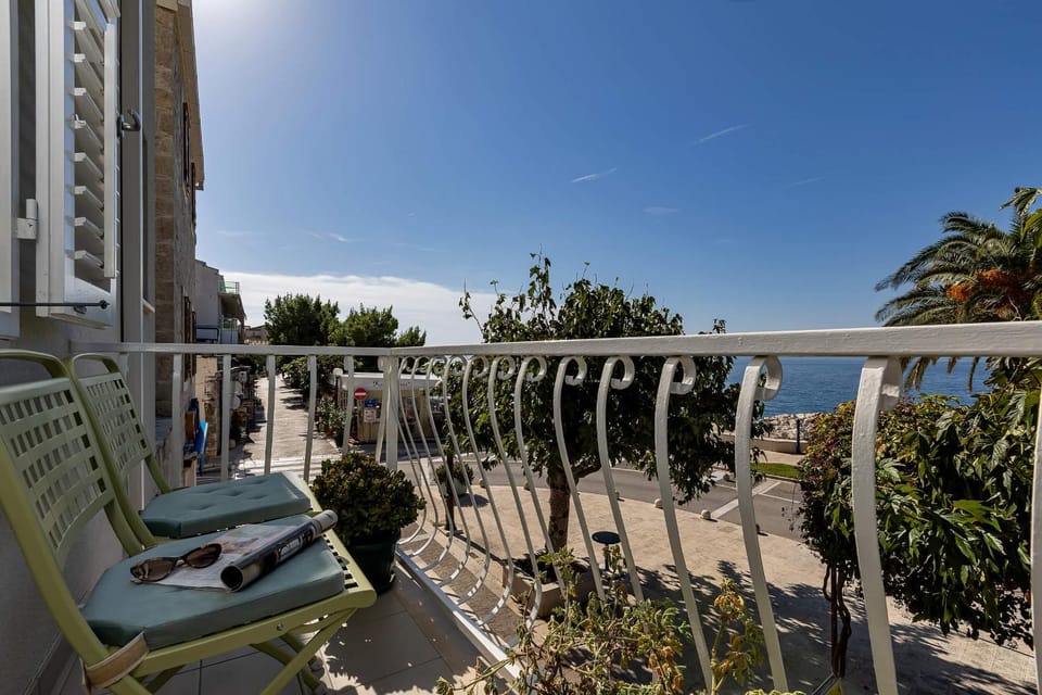 View (from property/room), Balcony/Terrace