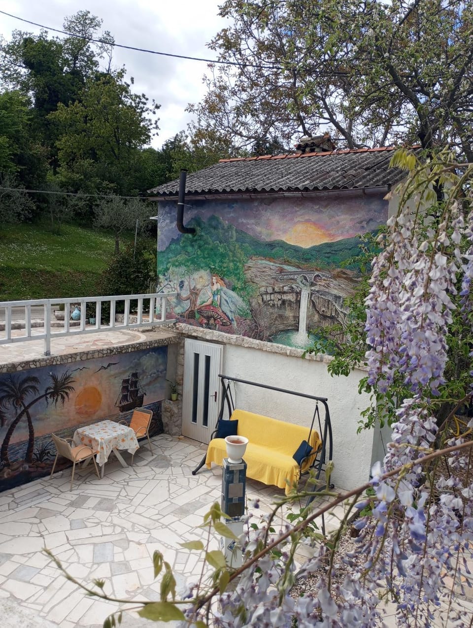 By Artist Apartment in Istria County
