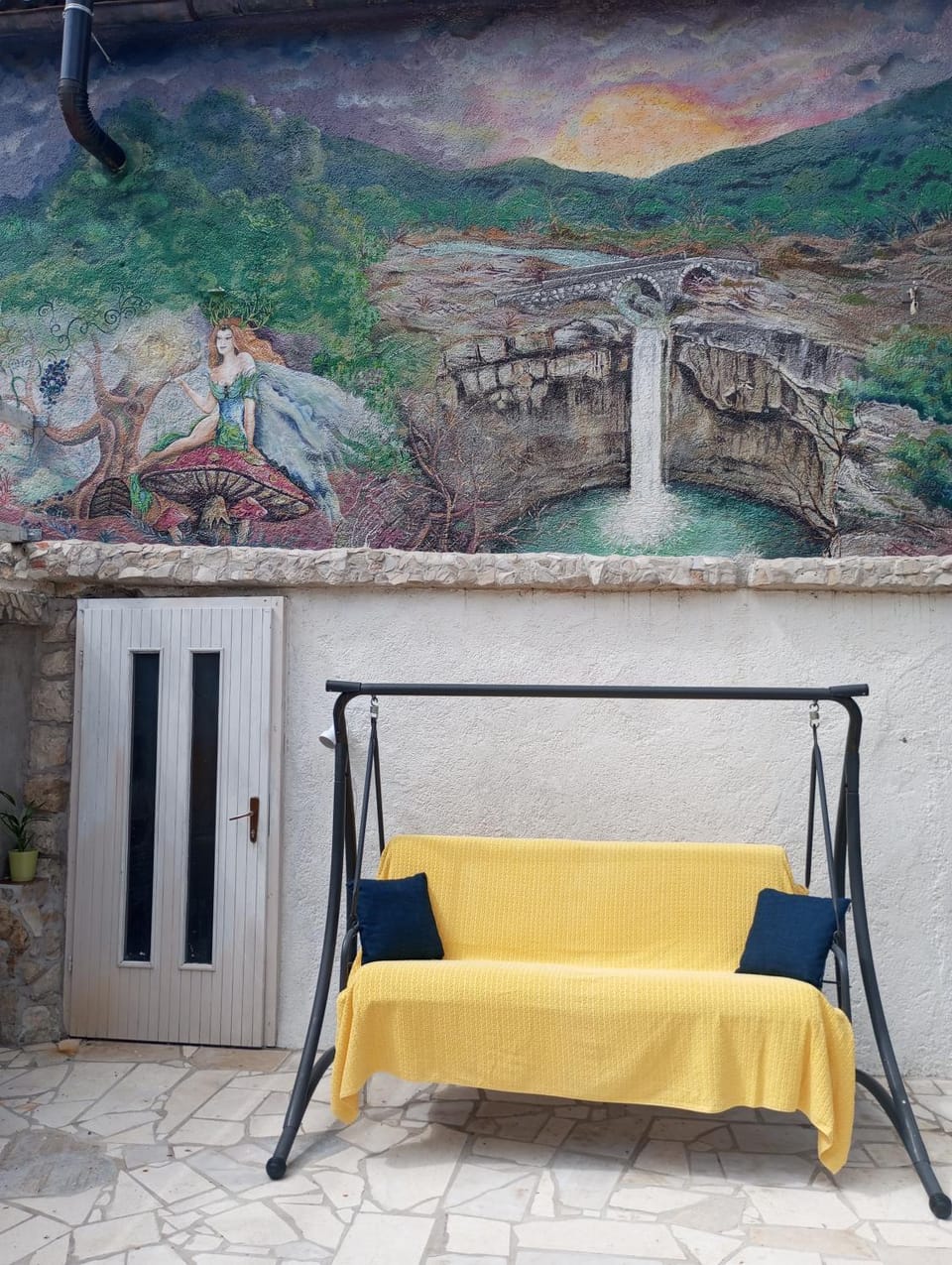 By Artist Apartment in Istria County