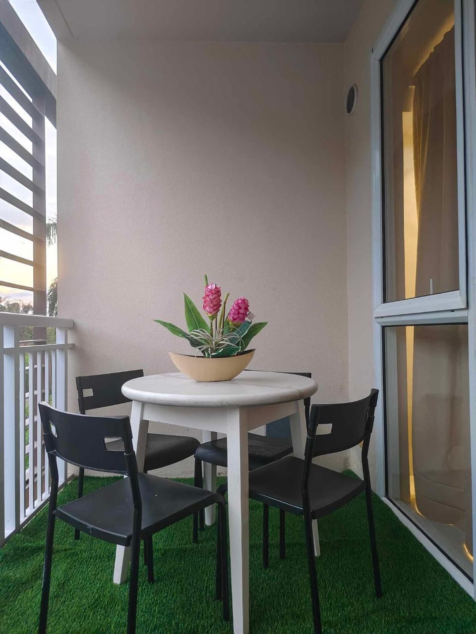 Luxury Studio Unit at Pico De Loro Hotel in Nasugbu