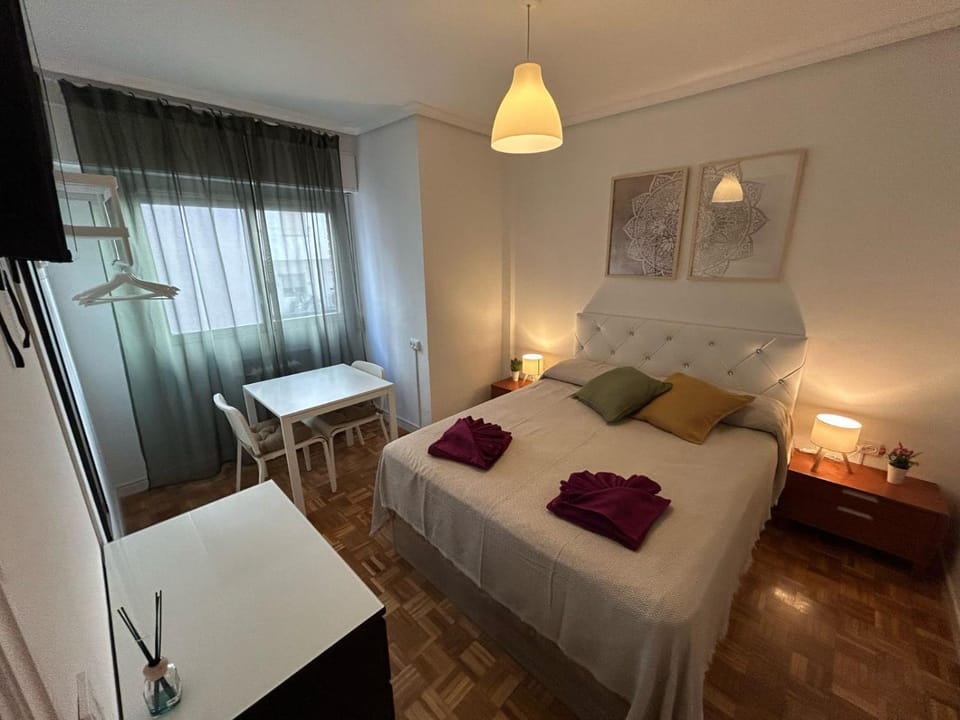 Habitaciones en Ferrocarril Bed and Breakfast in Madrid