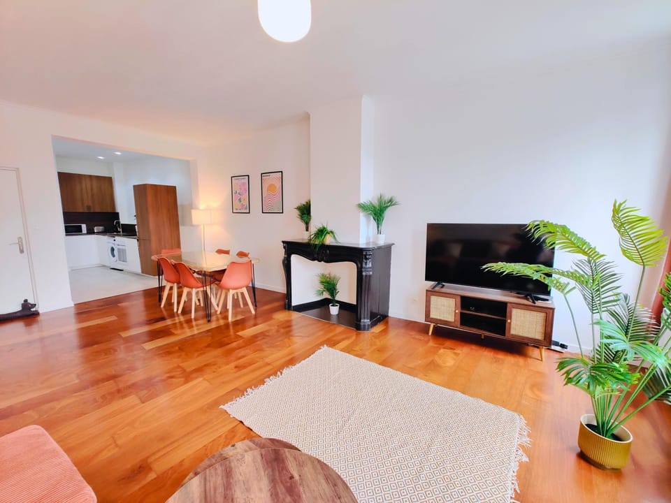 TV and multimedia, Living room