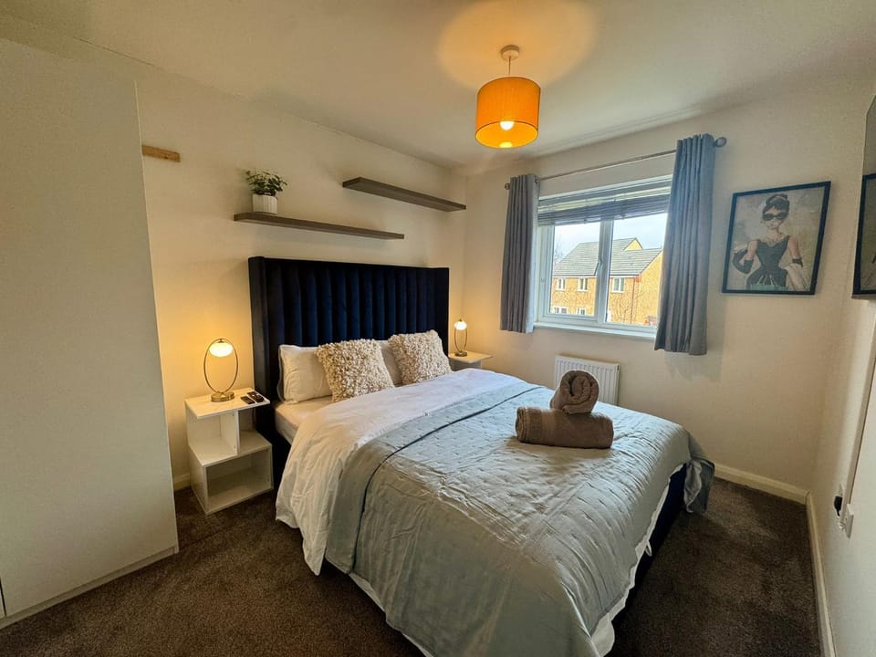 Bed, Bedroom