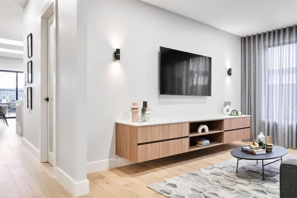 Sunbury Luxury - The Perfect Family Entertainer House in Diggers Rest