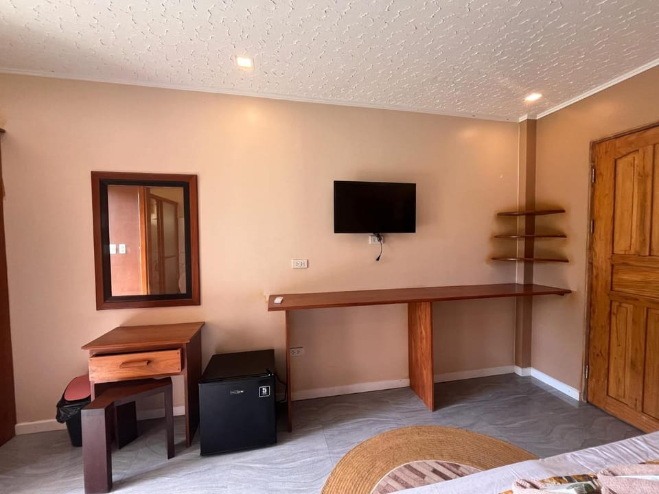 On Board Lifestyle Panglao Resort Room B1 Hotel in Panglao